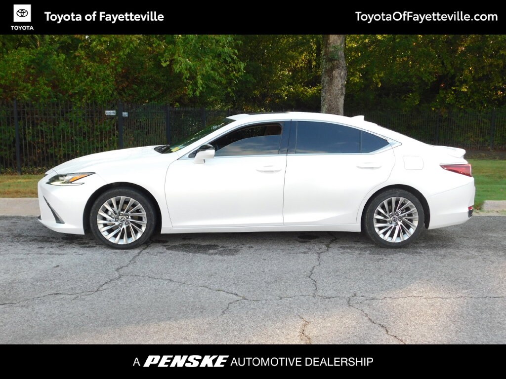 Used 2023 Lexus ES 300h 300h Luxury Sedan
