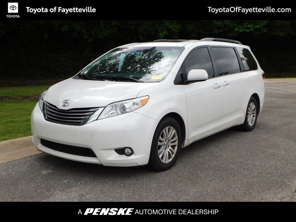 Used 2015 Toyota Sienna Limited Van