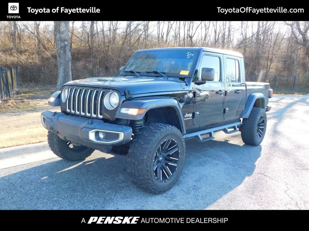 2020 Jeep Gladiator Overland's photo