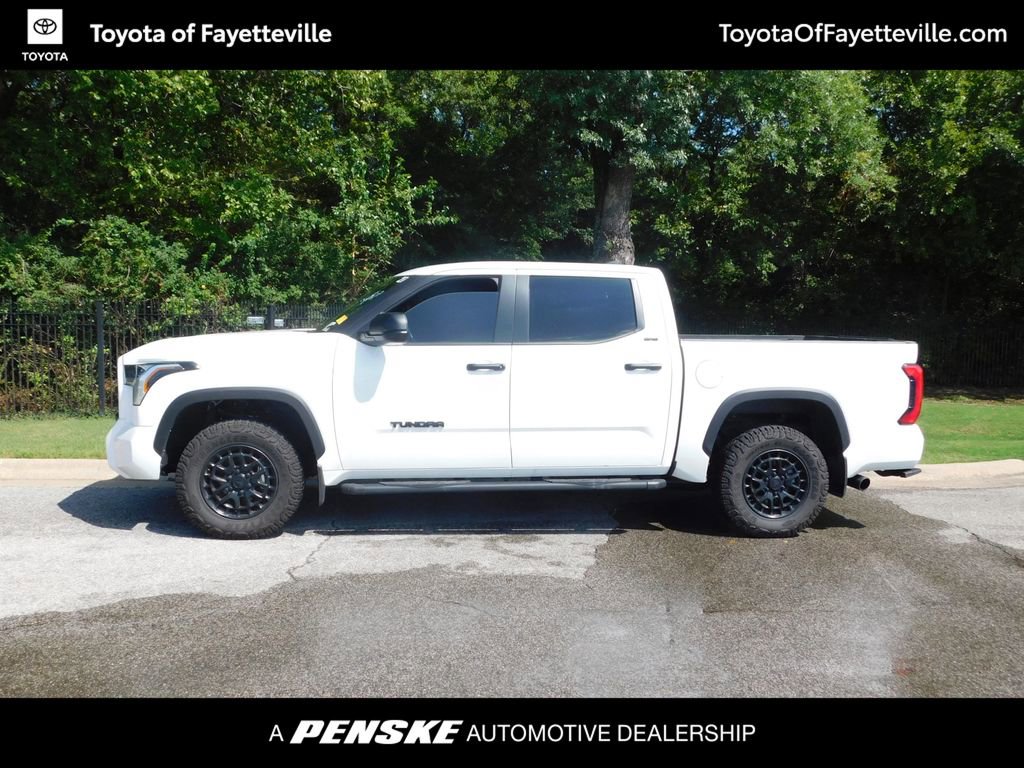 2025 Toyota Tundra SR5 photo 2
