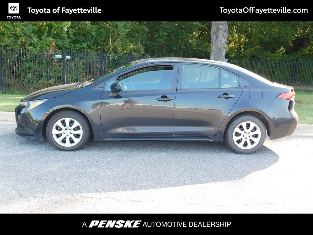 Used 2023 Toyota Corolla LE with VIN 5YFB4MDE1PP023202 for sale in Northfield, Minnesota