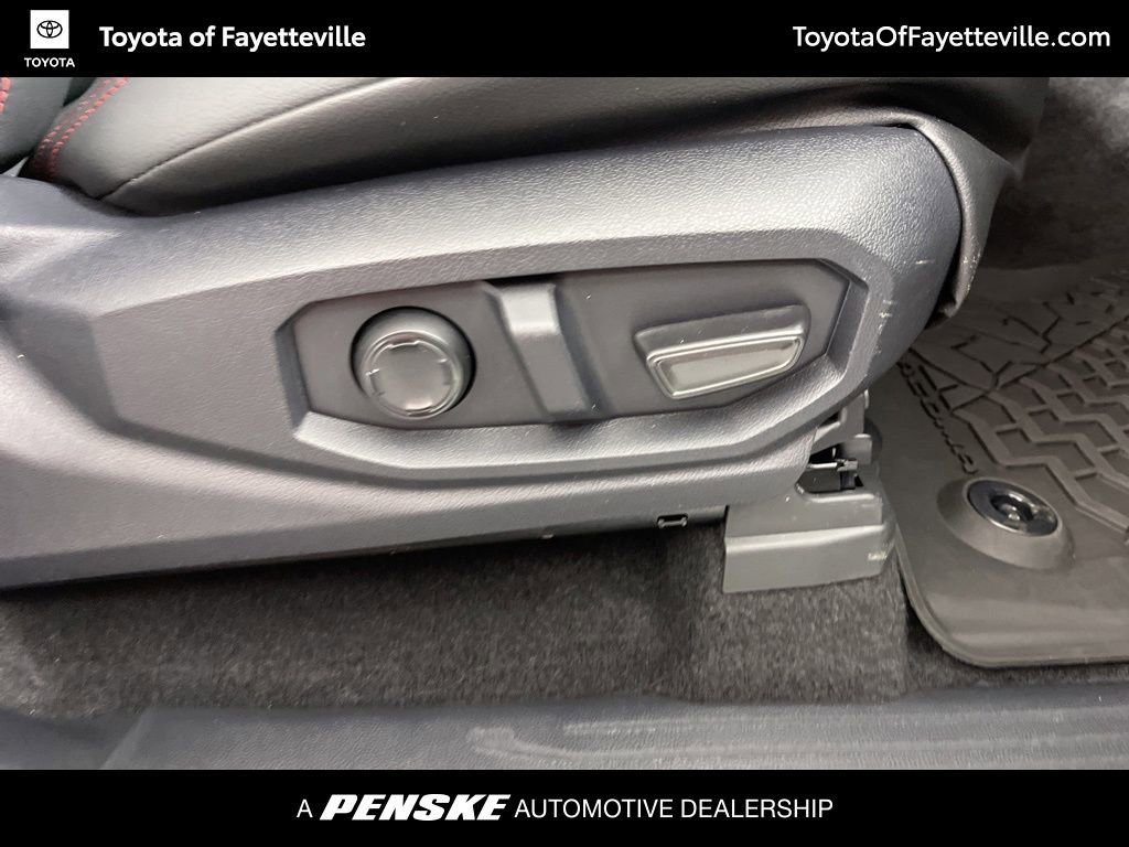 2025 Toyota Tacoma TRD Pro - Photo 7