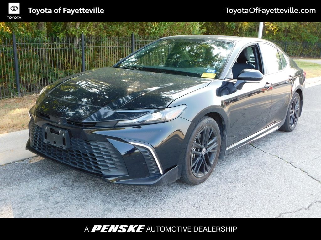 Used 2025 Toyota Camry SE Sedan