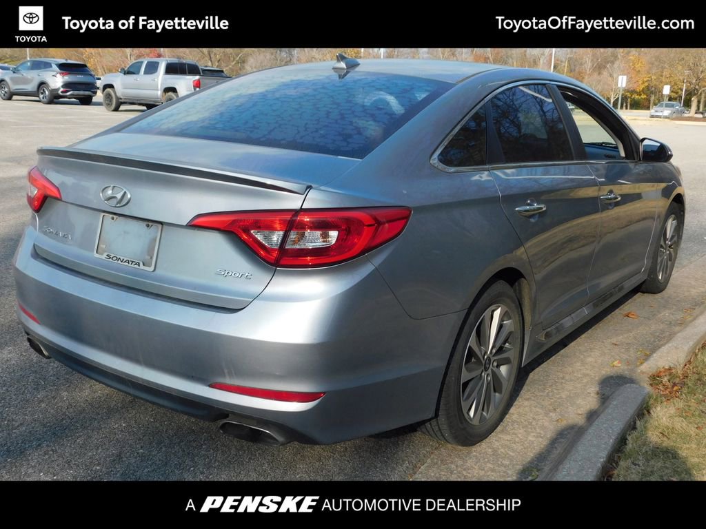 2017 Hyundai Sonata Sport photo 4