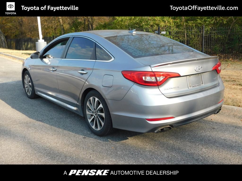 2017 Hyundai Sonata Sport photo 3