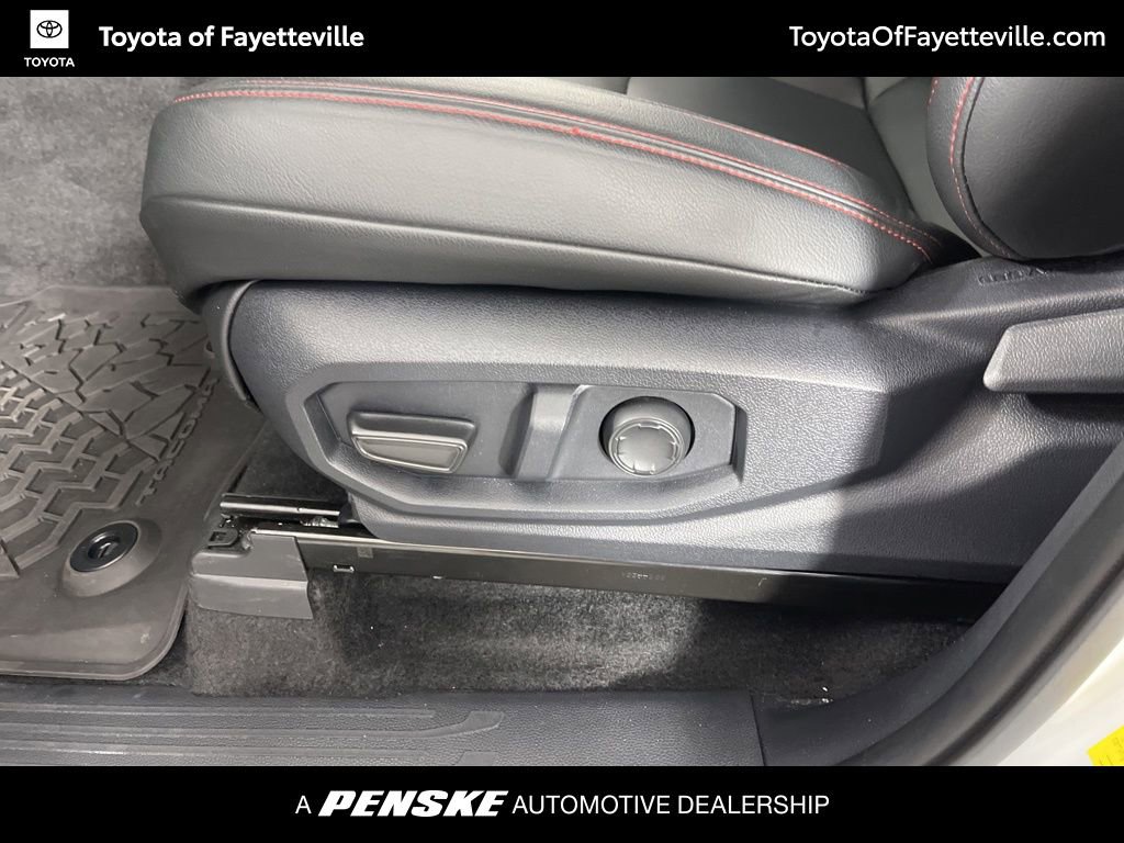 2025 Toyota Tacoma TRD Pro - Photo 23