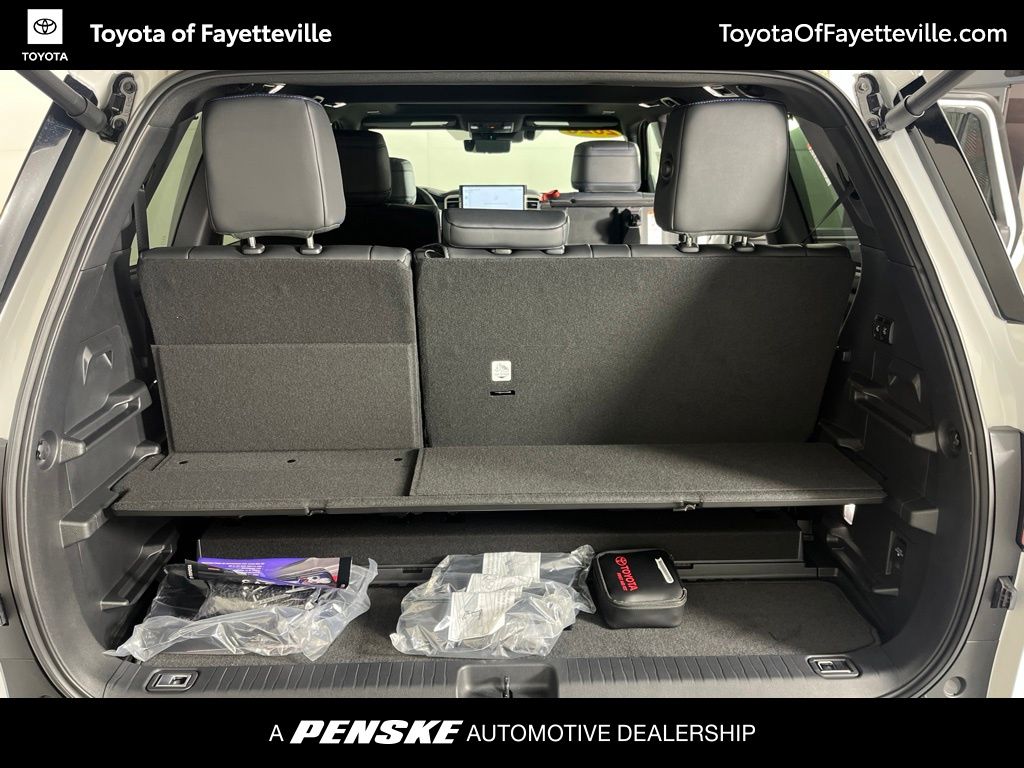 2026 Toyota Sequoia Platinum - Photo 10