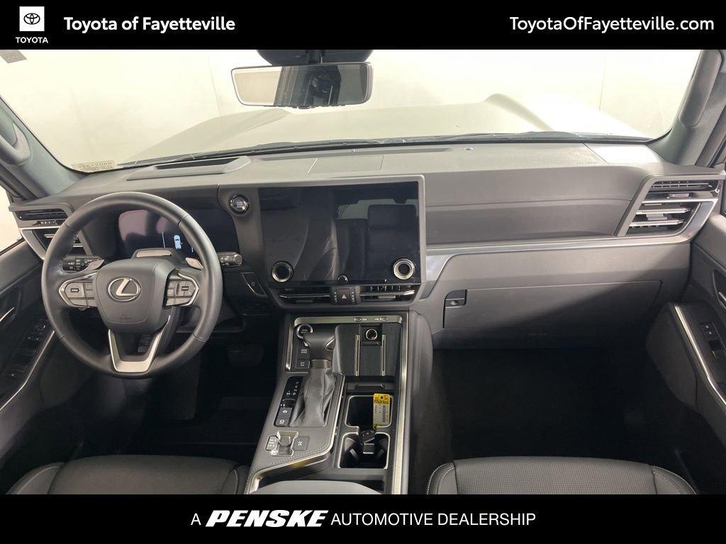 2024 Lexus GX Luxury - Photo 19