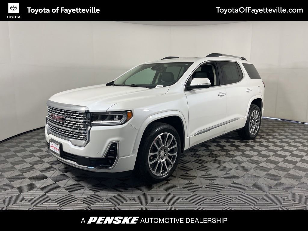 2023 GMC Acadia Denali FWD's photo