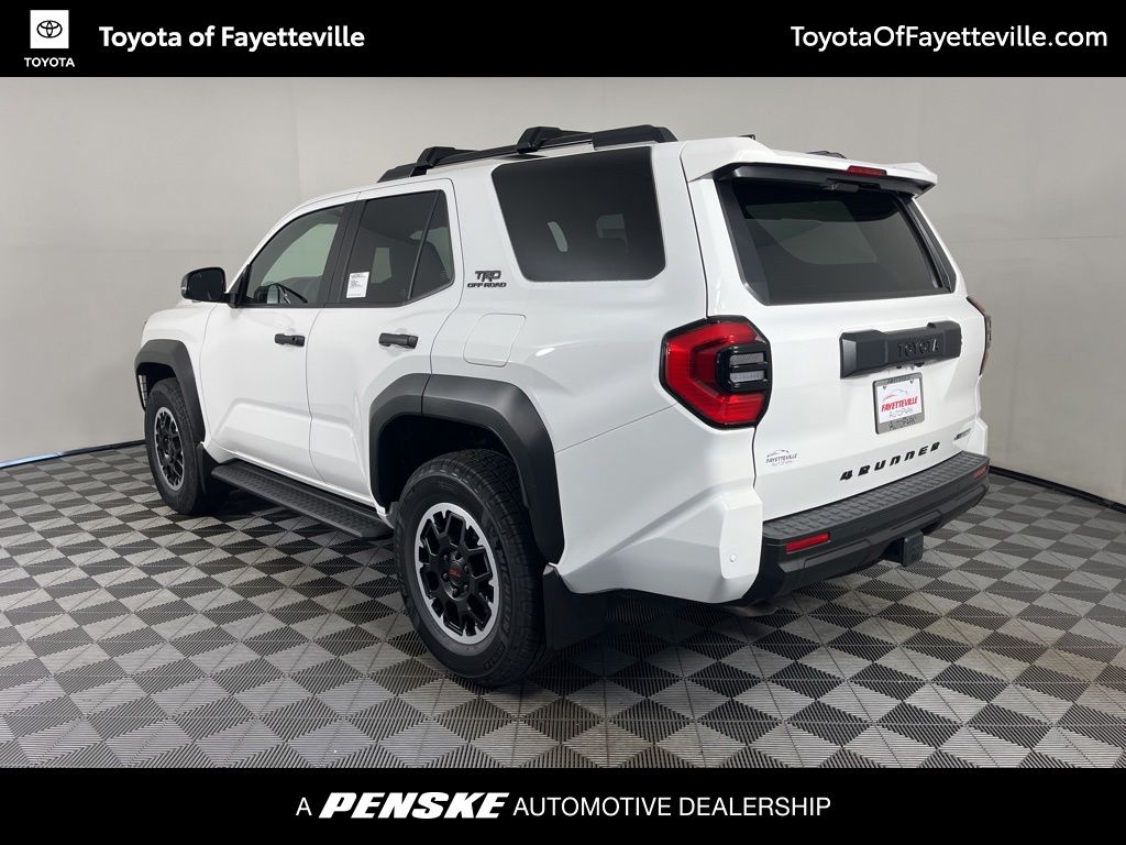 2026 Toyota 4Runner TRD Off-Road - Photo 3