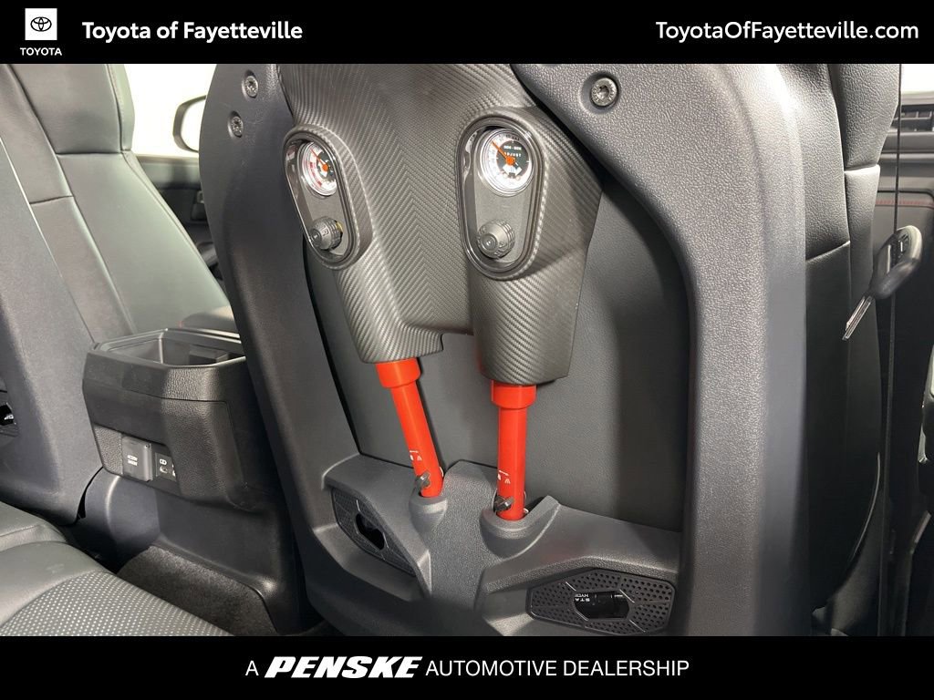 2025 Toyota Tacoma TRD Pro - Photo 9