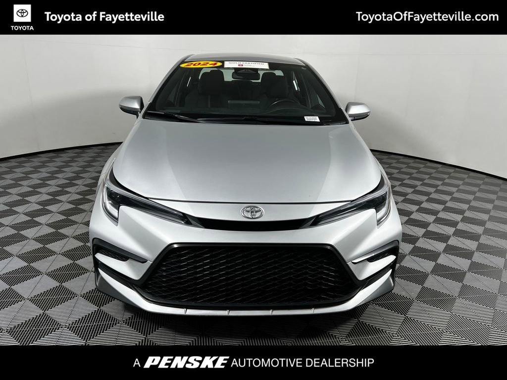 Used 2024 Toyota Corolla SE Sedan
