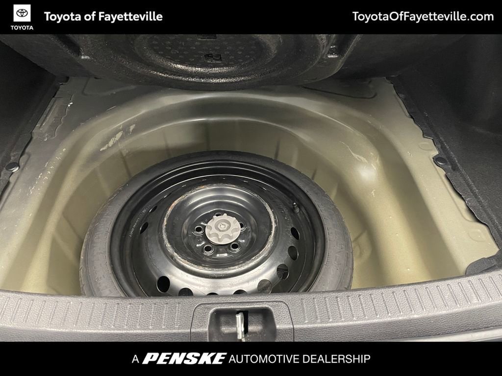 2024 Toyota Corolla LE - Photo 39