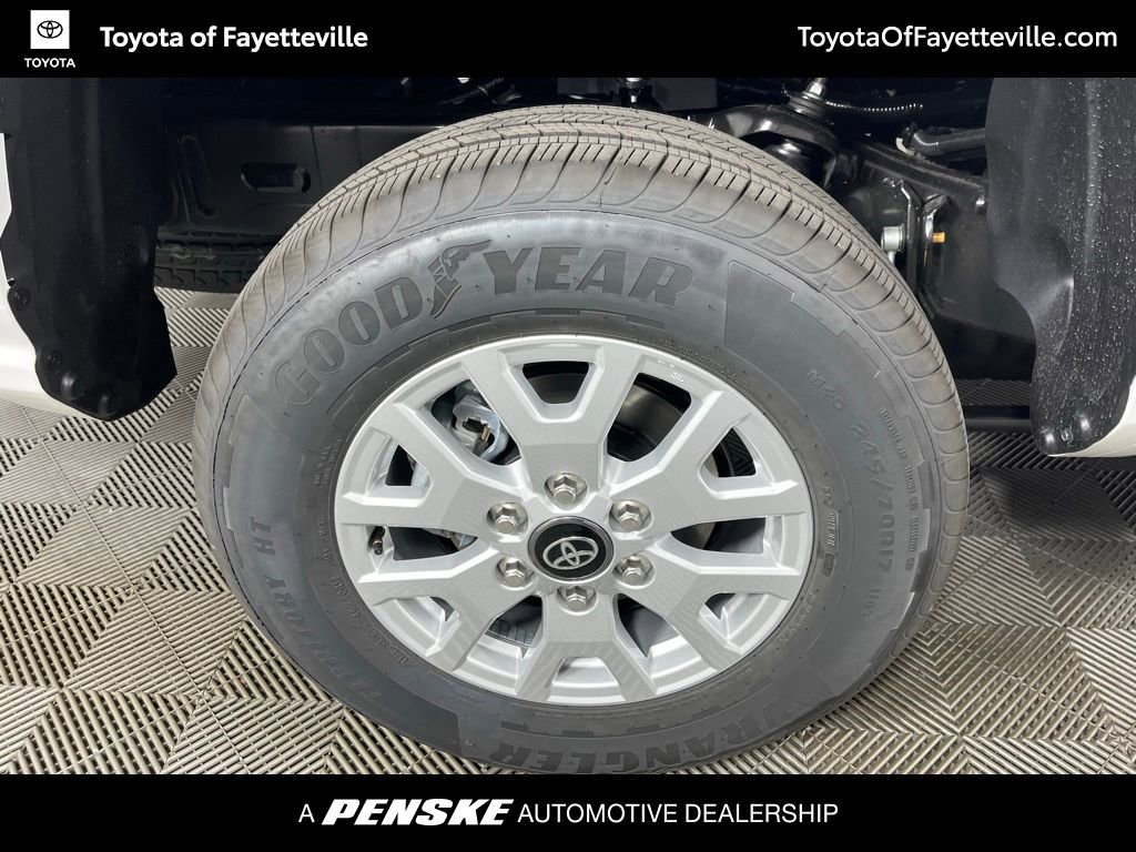 2026 Toyota Tacoma SR5 - Photo 16