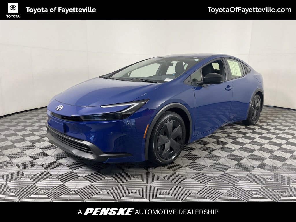 2024 Toyota Prius Hatchback 