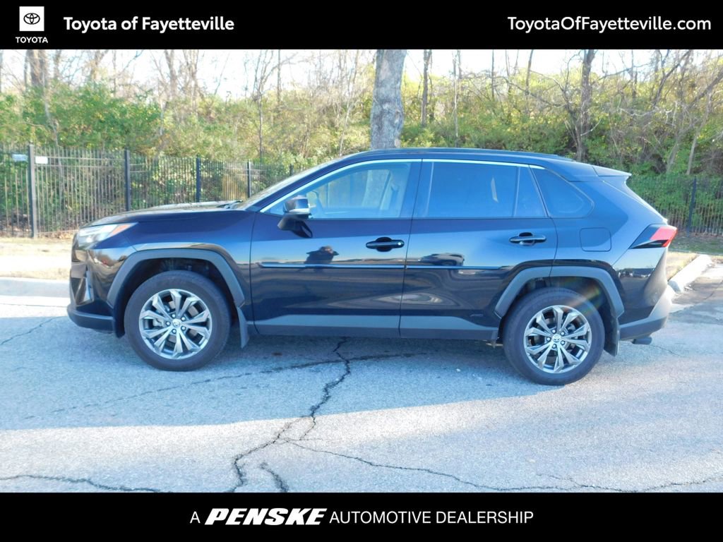 2024 Toyota RAV4 Hybrid XLE Premium photo 2