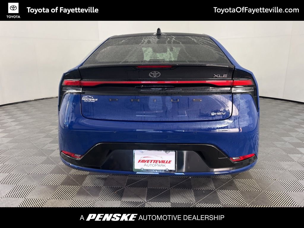 2024 Toyota Prius XLE photo 4