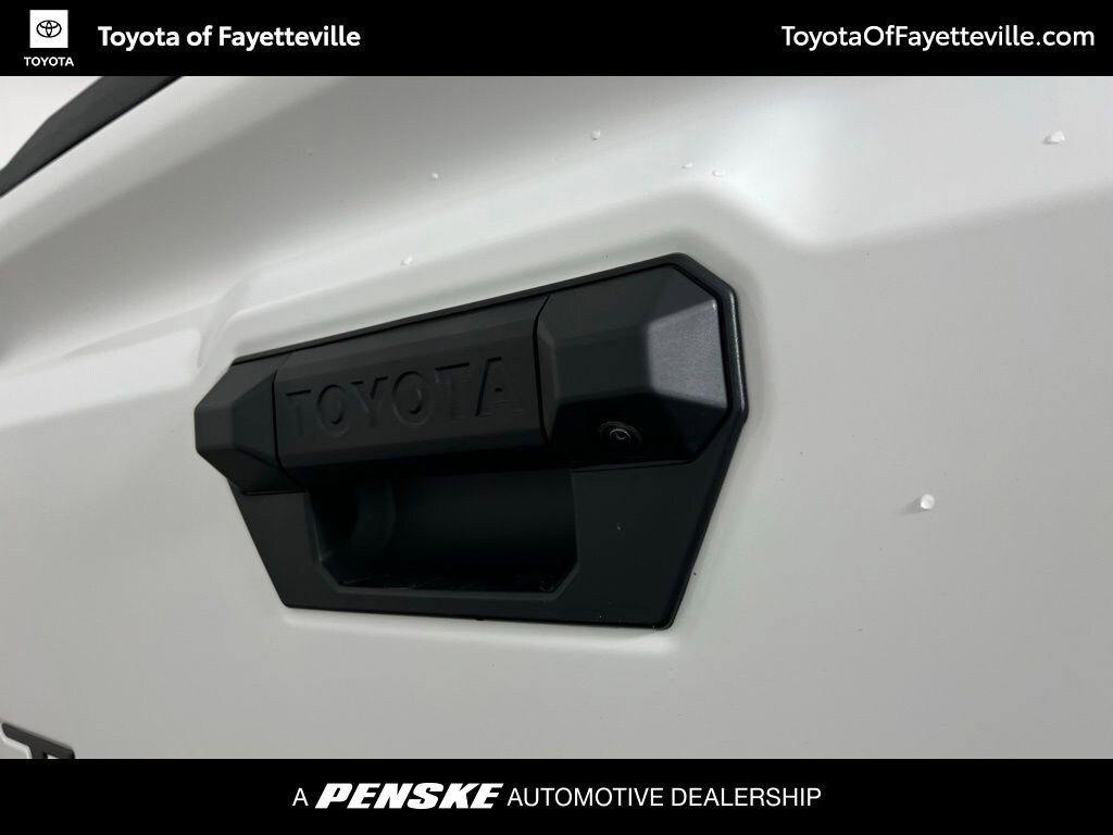 2026 Toyota Tacoma SR5 - Photo 17