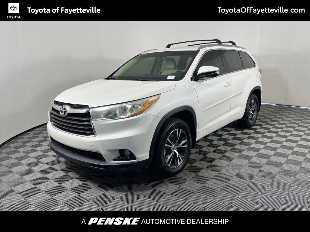 Used 2016 Toyota Highlander XLE V6 SUV