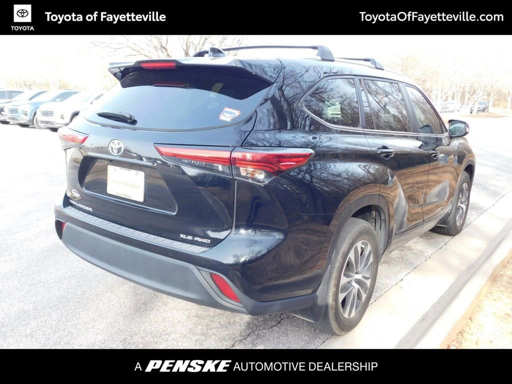 Used 2023 Toyota Highlander XLE SUV
