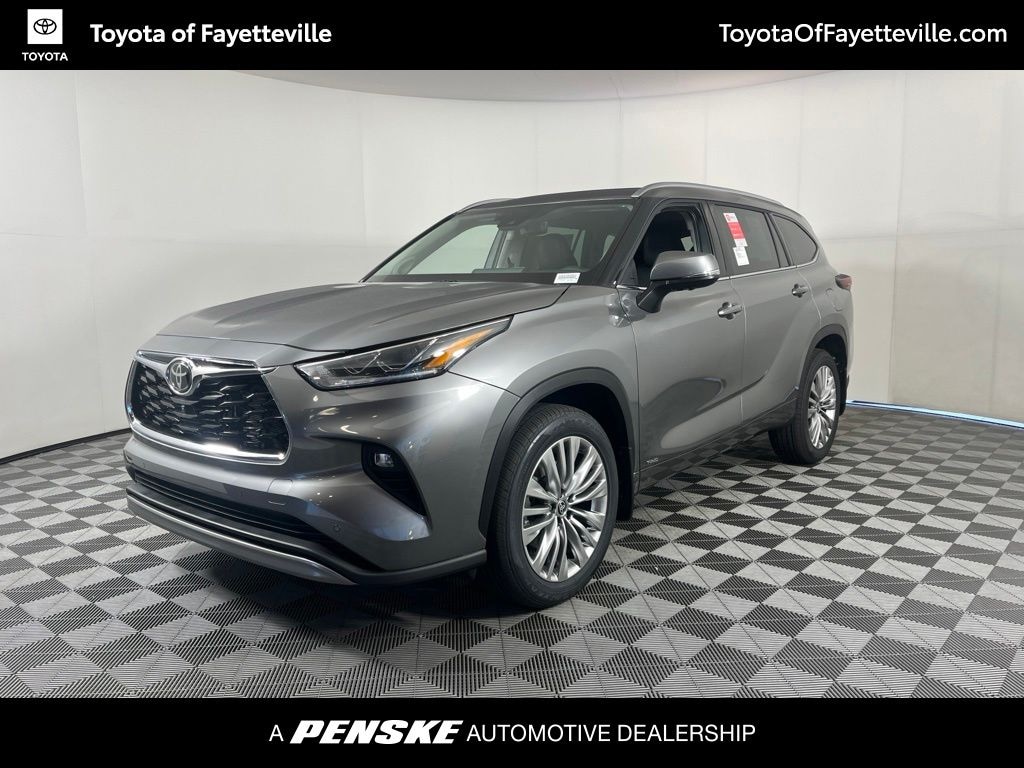 Used 2026 Toyota Highlander Hybrid Platinum SUV
