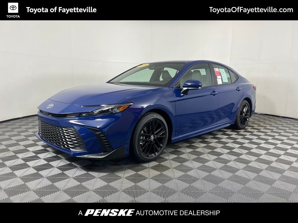 Used 2026 Toyota Camry SE Sedan