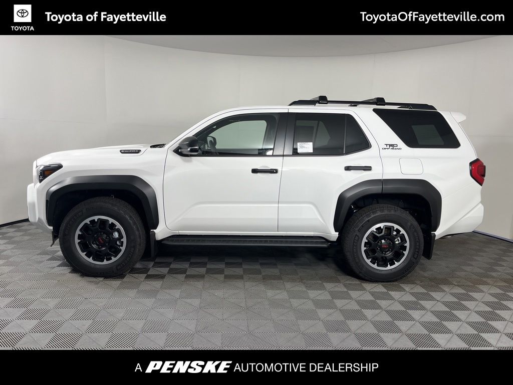 2026 Toyota 4Runner TRD Off-Road - Photo 2