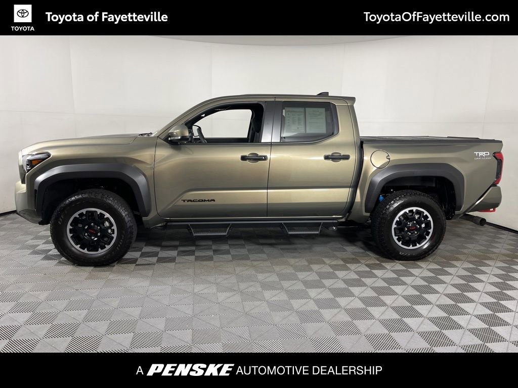2025 Toyota Tacoma TRD Off-Road photo 2