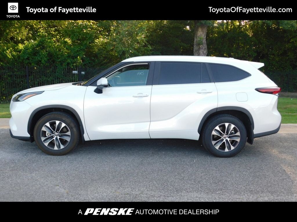 Used 2026 Toyota Highlander XLE SUV