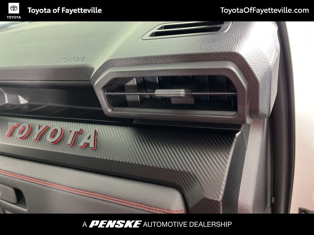 2025 Toyota Tacoma TRD Pro - Photo 20