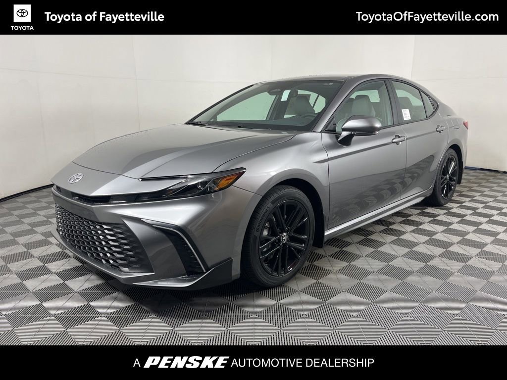 2026 Toyota Camry SE's photo