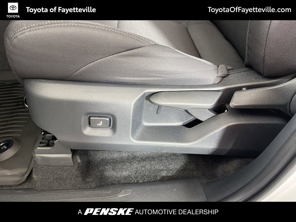 2026 Toyota Tacoma SR5 - Photo 24