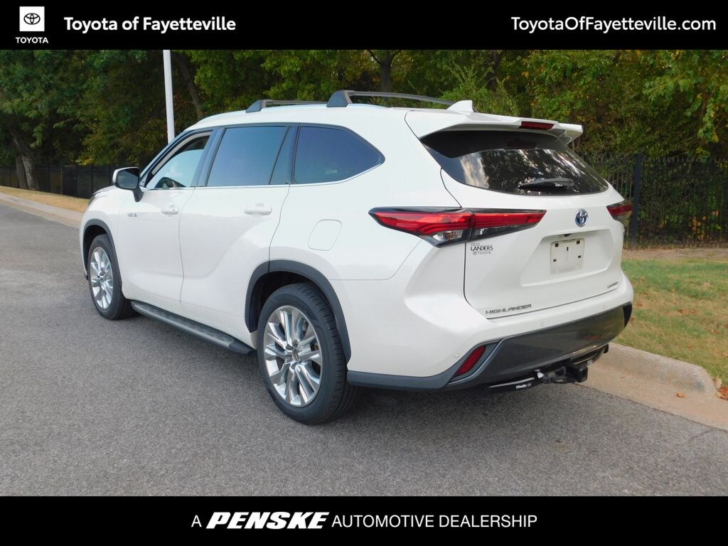 Used 2021 Toyota Highlander Hybrid Limited SUV