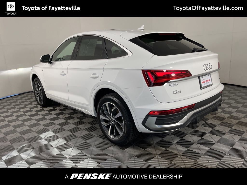 2022 Audi Q5 Sportback 45 S line Premium photo 3