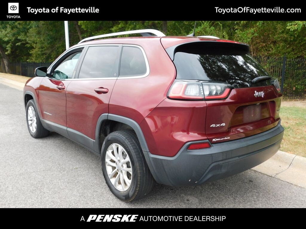 Used 2019 Jeep Cherokee Latitude SUV