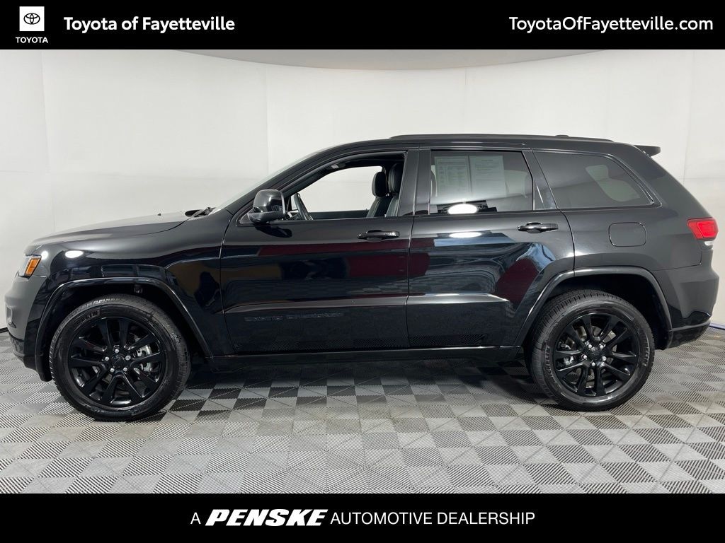 Used 2019 Jeep Grand Cherokee Altitude SUV