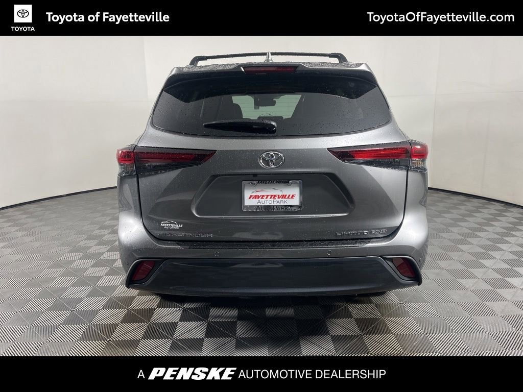 New 2026 Toyota Highlander Limited LIMITED AWD