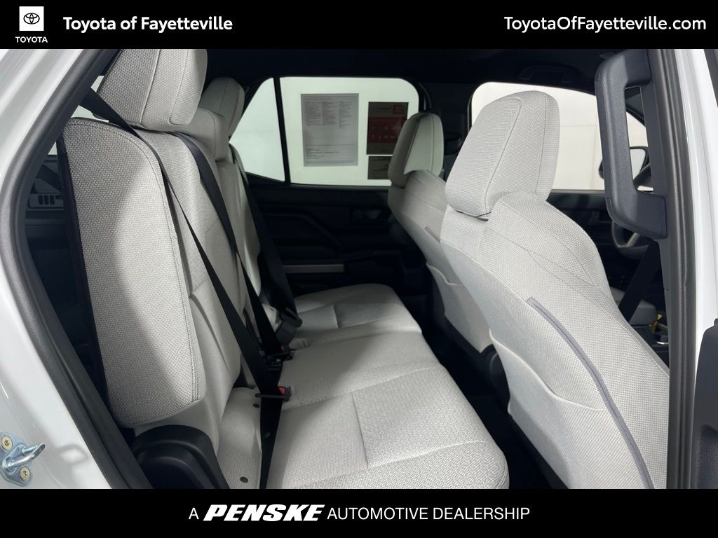 2026 Toyota 4Runner SR5 - Photo 6