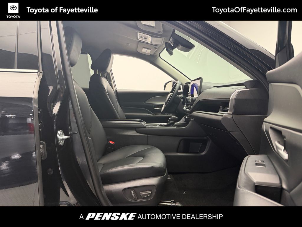 2025 Toyota Grand Highlander LE - Photo 40