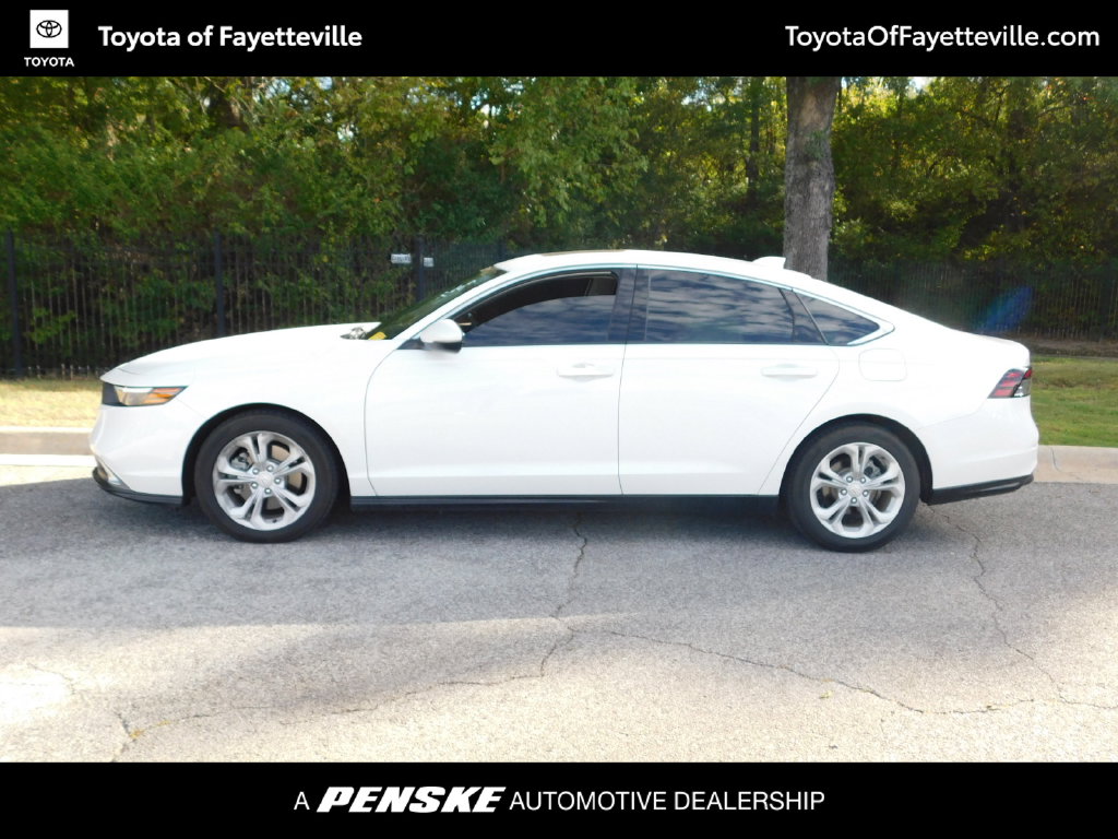 2023 Honda Accord Hybrid Touring - Photo 9
