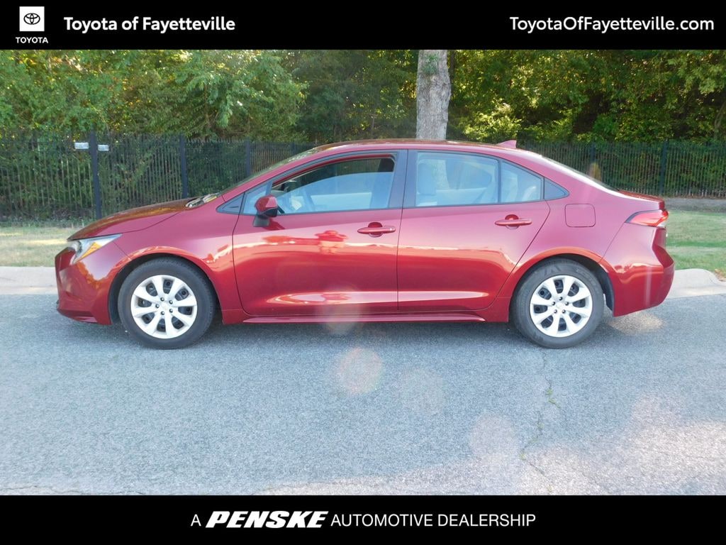 Used 2025 Toyota Corolla LE Sedan