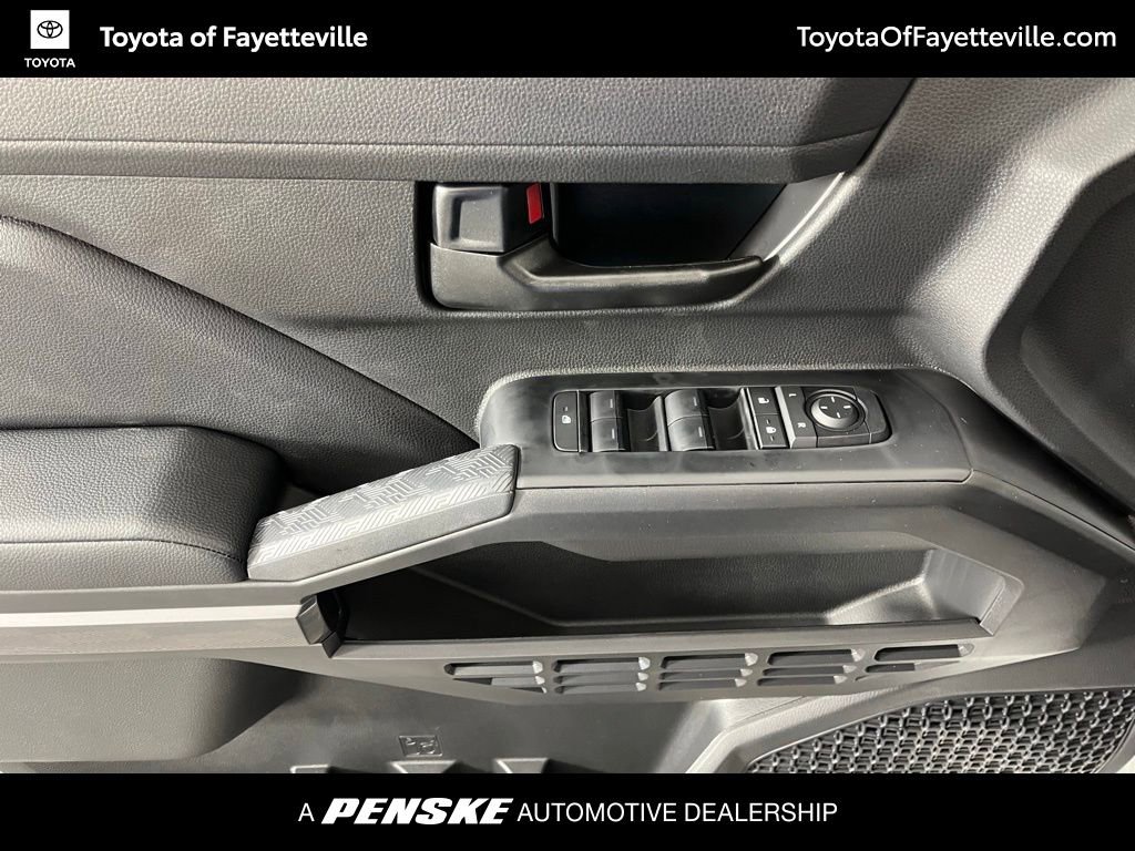 2026 Toyota Tacoma SR5 - Photo 23