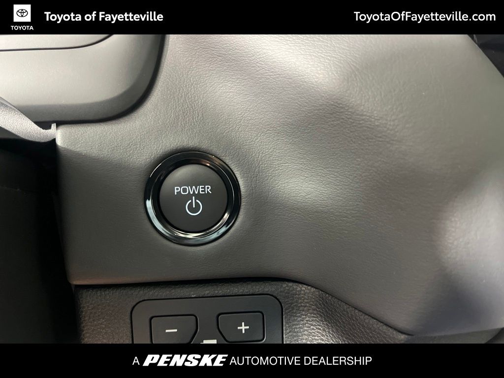2026 Toyota Sequoia Platinum - Photo 32