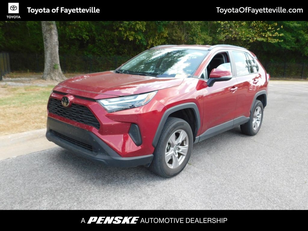 Used 2025 Toyota RAV4 XLE SUV
