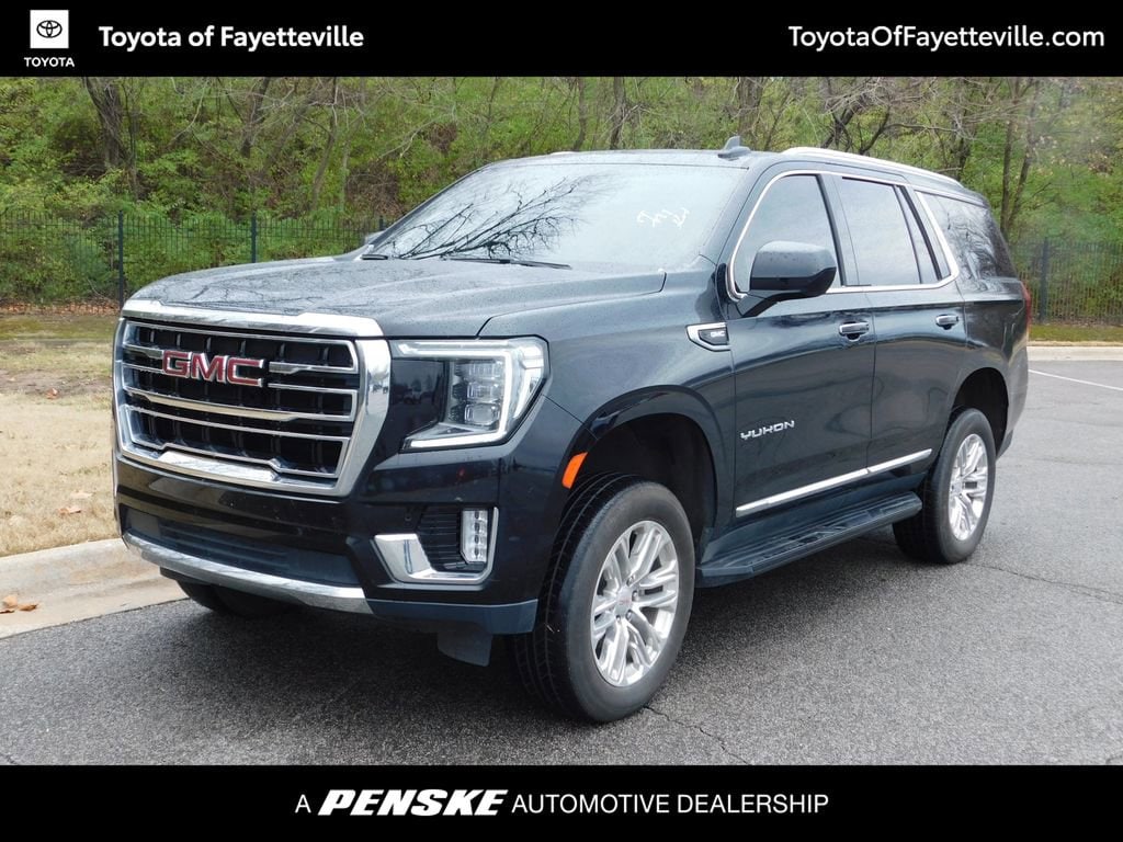 2023 GMC Yukon SLT's photo