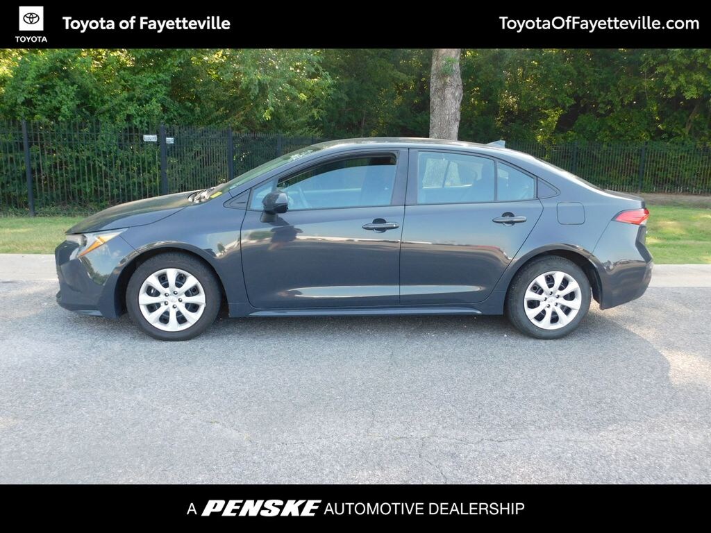 Used 2025 Toyota Corolla LE Sedan