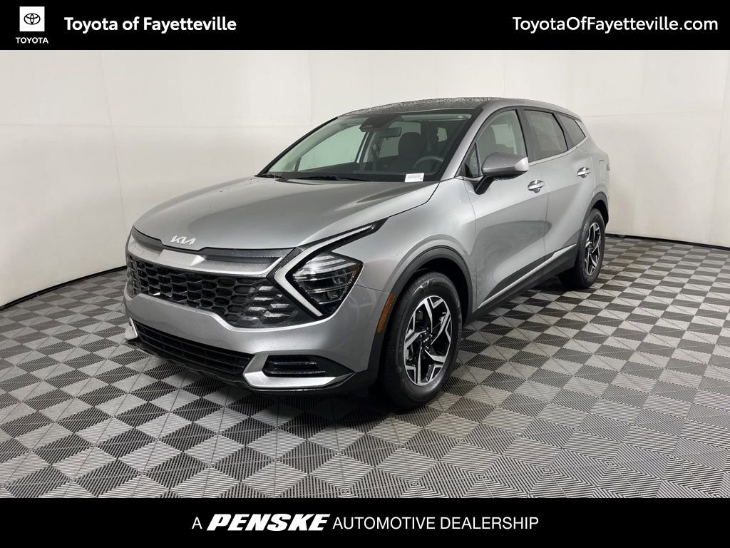2025 Kia Sportage LX's photo