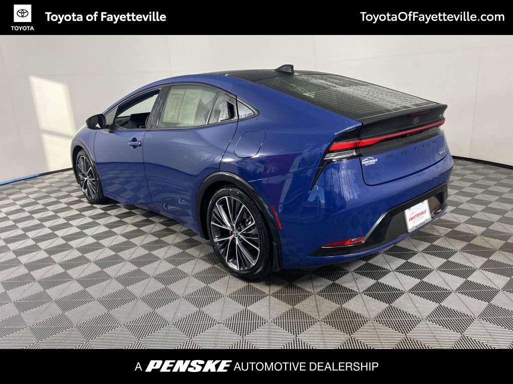 2024 Toyota Prius XLE photo 3