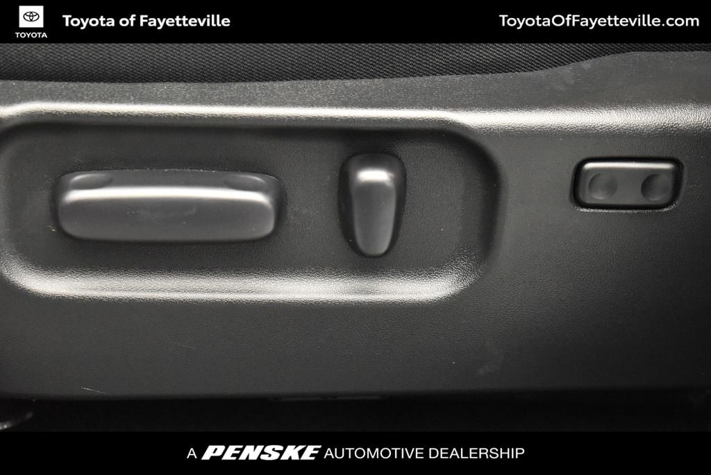 2023 Toyota Tacoma TRD Sport - Photo 16