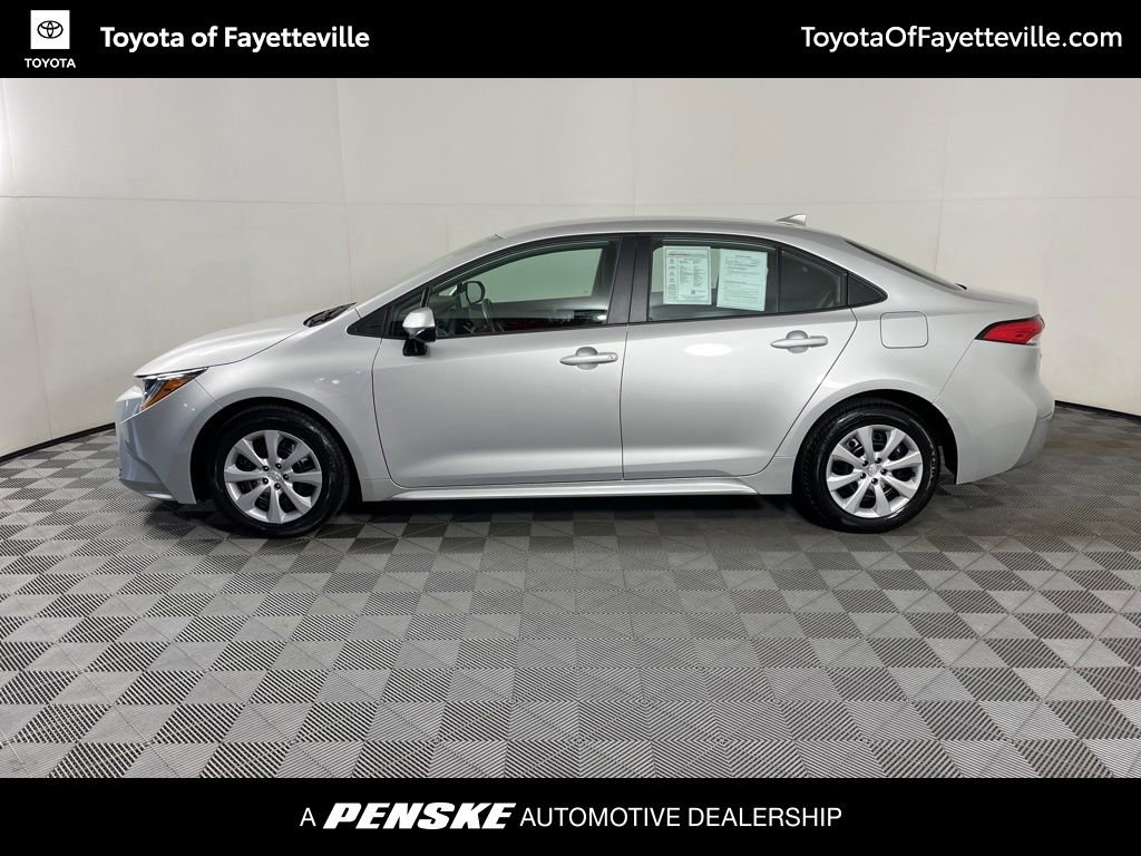 Used 2024 Toyota Corolla LE with VIN 5YFB4MDE1RP102601 for sale in Northfield, Minnesota